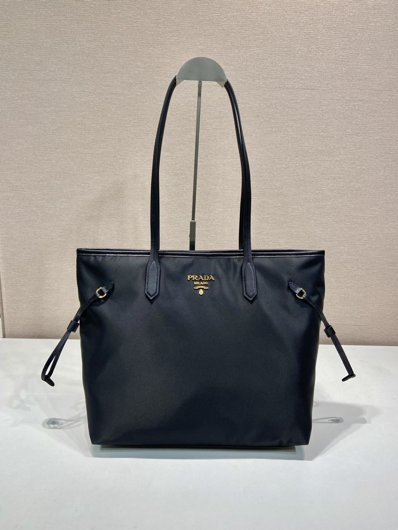 Pra*a tote bags
